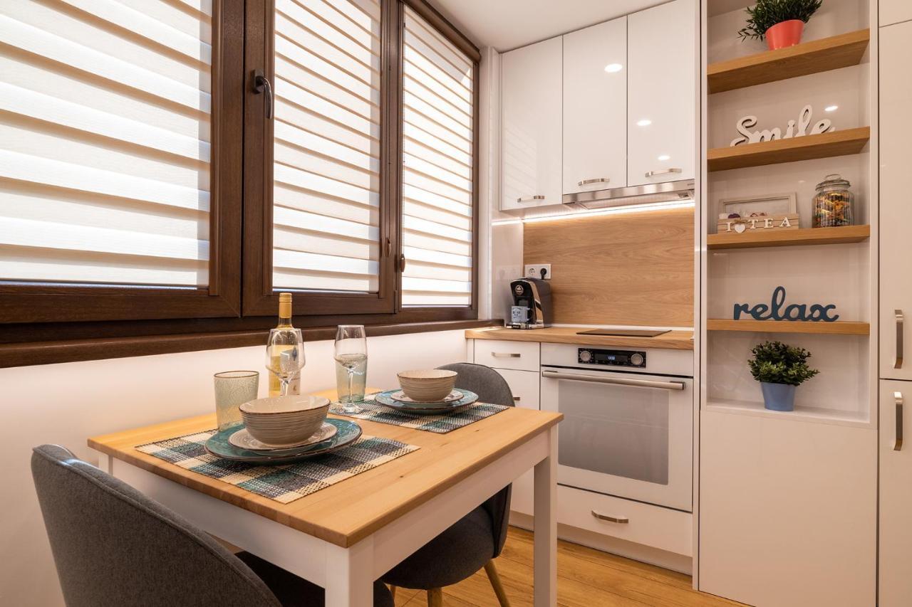 Luxury Studio Living High-End Amenities And Great Location By Flat Mаnager Sofia Extérieur photo