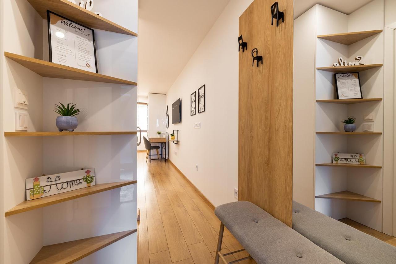 Luxury Studio Living High-End Amenities And Great Location By Flat Mаnager Sofia Extérieur photo